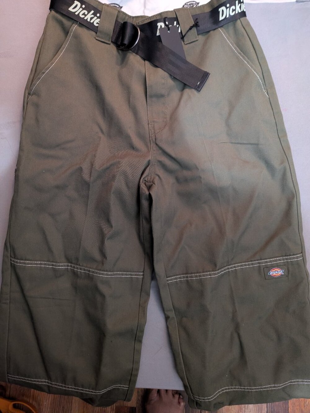 NWT Dickies Women's Relaxed Fit Double Knee Pants with Branded Belt - Military G
